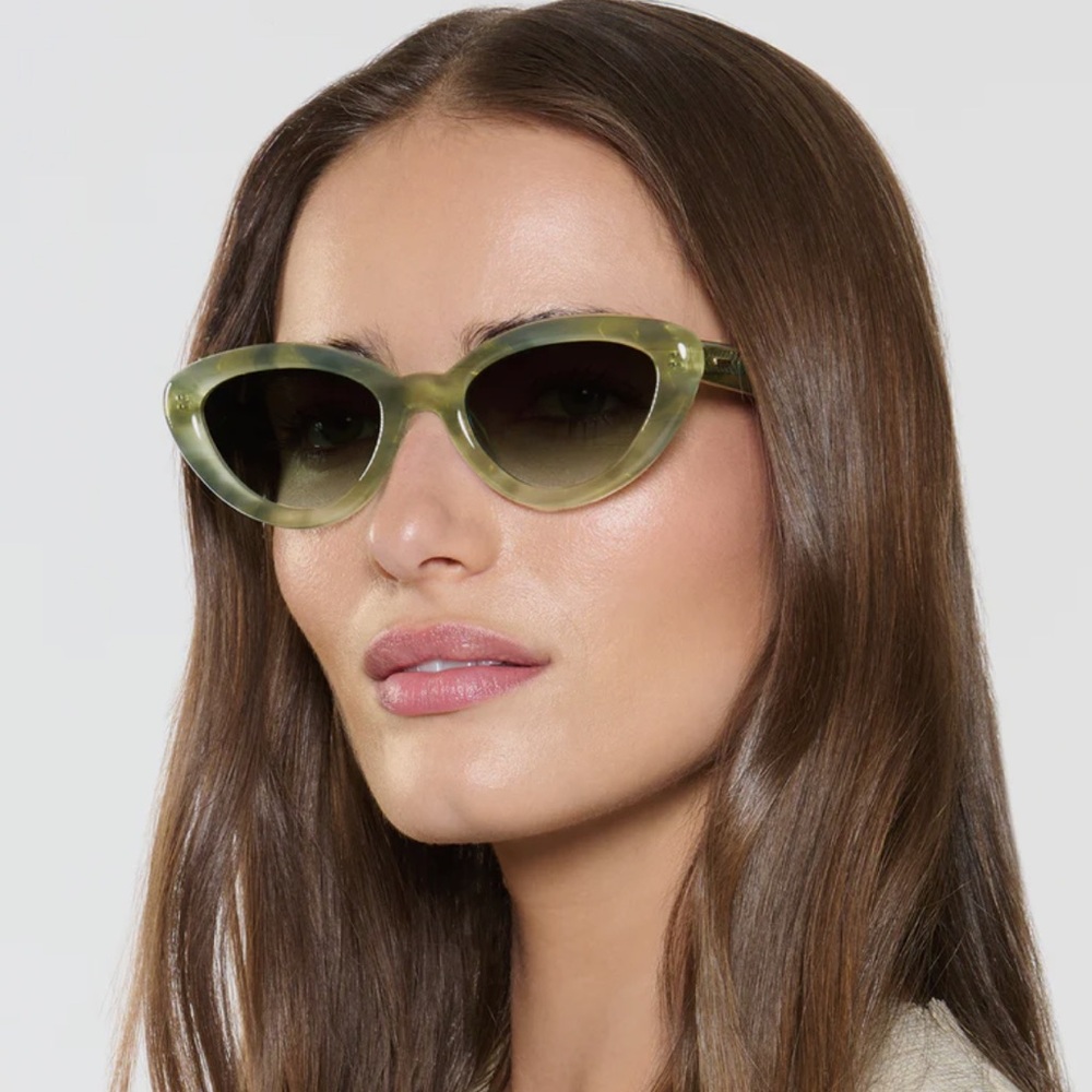 KREWE Sasha Cat-Eye Sunglasses - Picture 2 of 16